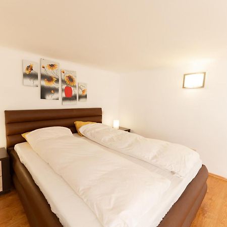 Apartament Danube Dwelling Akacfa 41 Budapeszt Zewnętrze zdjęcie