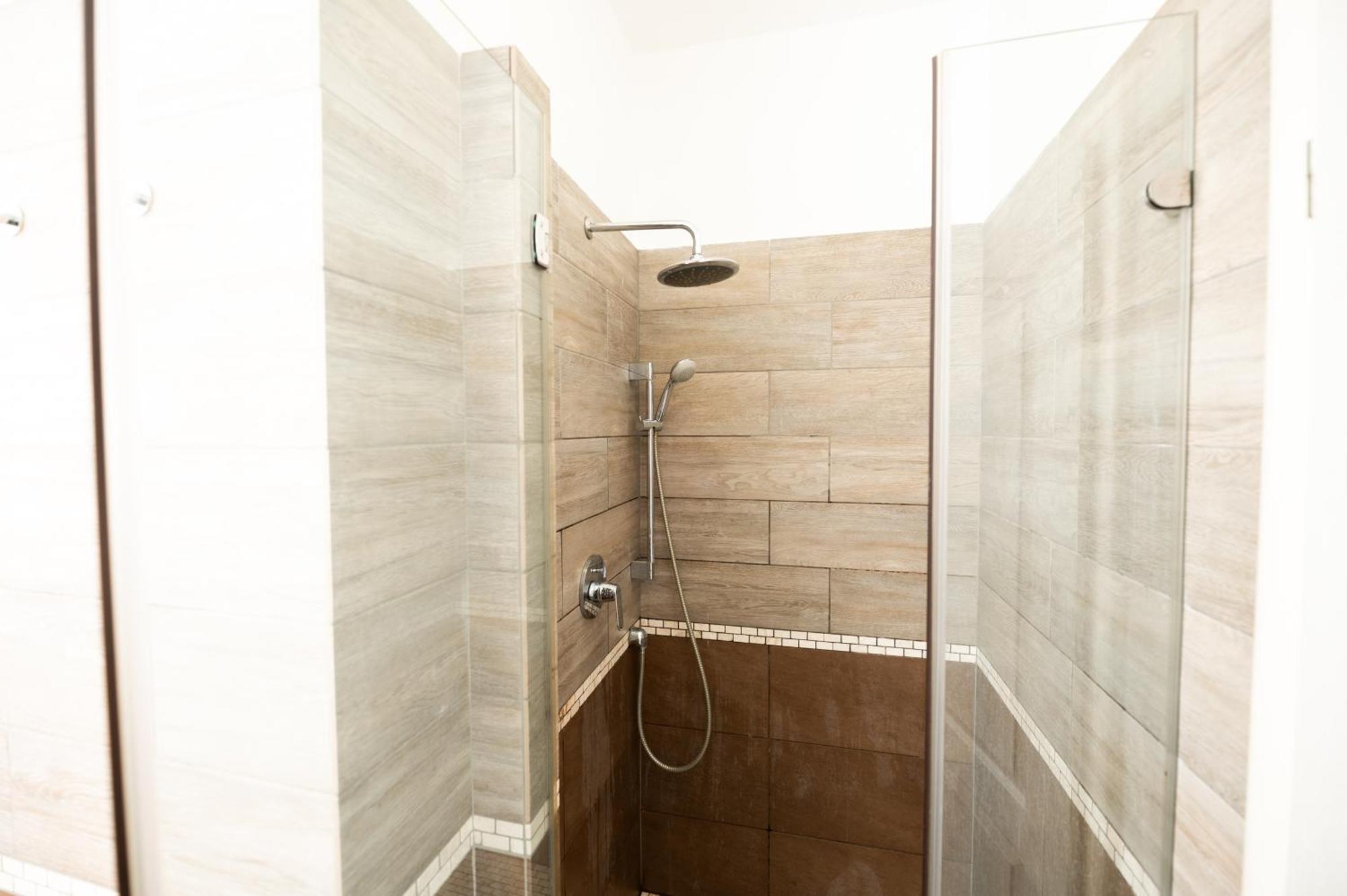 Apartament Danube Dwelling Akacfa 41 Budapeszt Zewnętrze zdjęcie