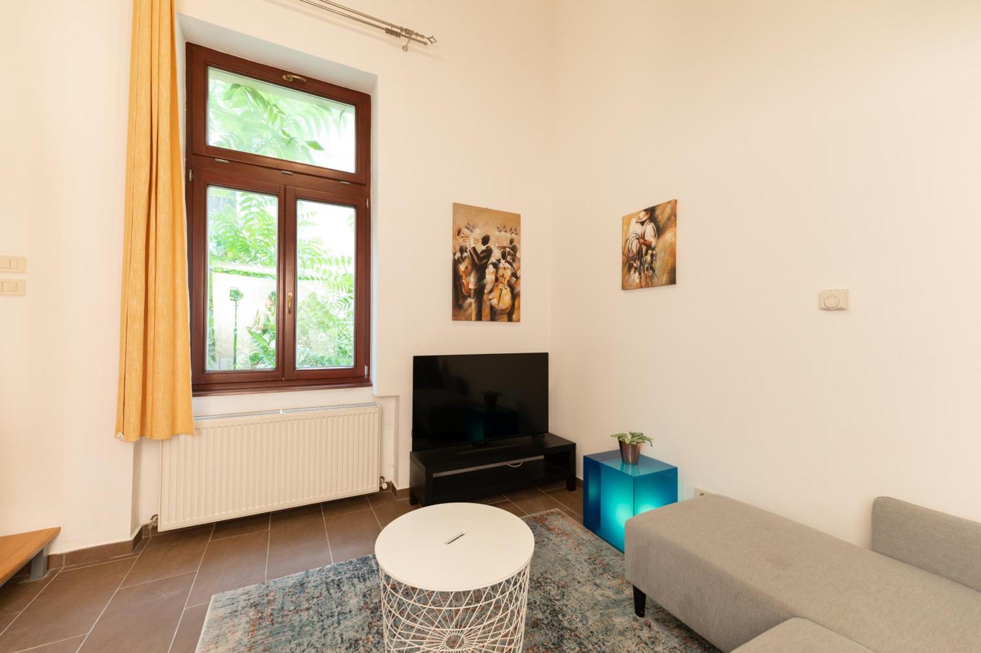 Apartament Danube Dwelling Akacfa 41 Budapeszt Zewnętrze zdjęcie